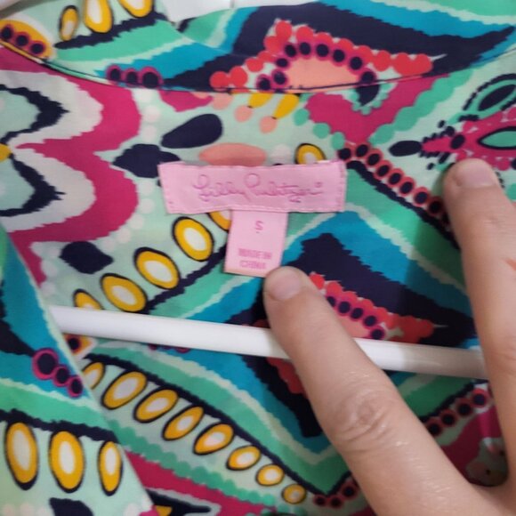 Lilly Pulitzer Boston Crown Jewel Silk Popover Blouse SZ Small Geometric Print - Picture 5 of 10